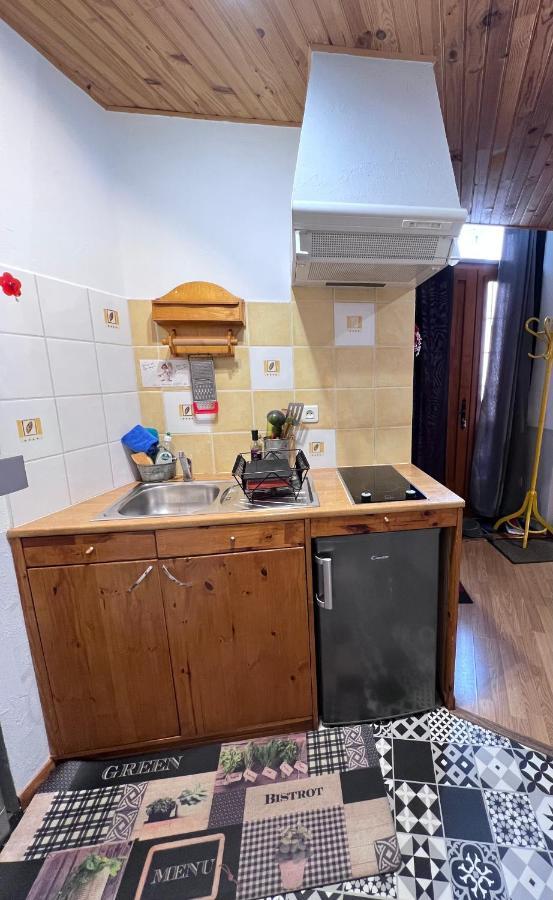 L'Astazou "Pret Gracieux Du Materiel De Ski" Au Studio Appartement Luz-Saint-Sauveur Buitenkant foto